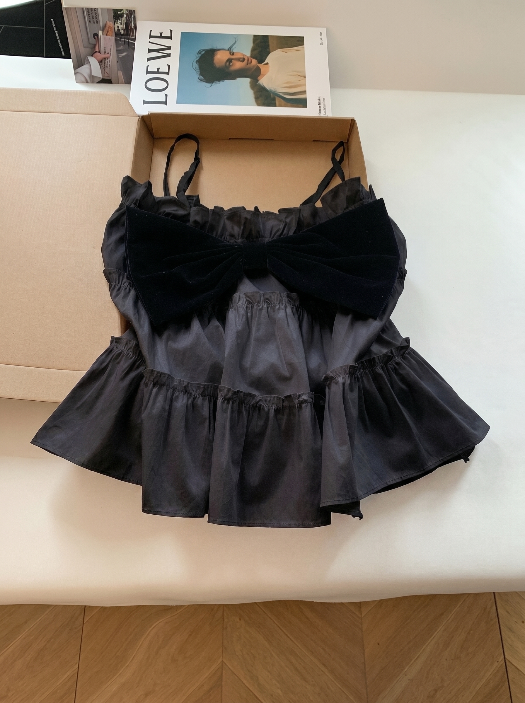Women's Bow Ruffle Camisole Tank Top 2026 Summer French Style Sleeveless - Image 2