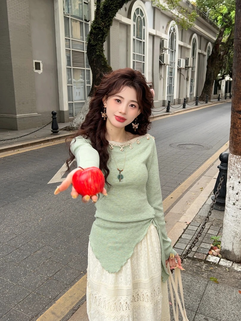 Women's Knit Cami and Cardigan Two-Piece Set in Green and Pink - Style 5d71b9 - Image 2